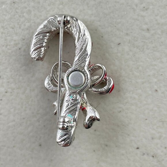 Vintage Bell & Bow Pin Gold-tone pin green red Rhinestones Lapel Pin Holiday - Picture 2 of 2